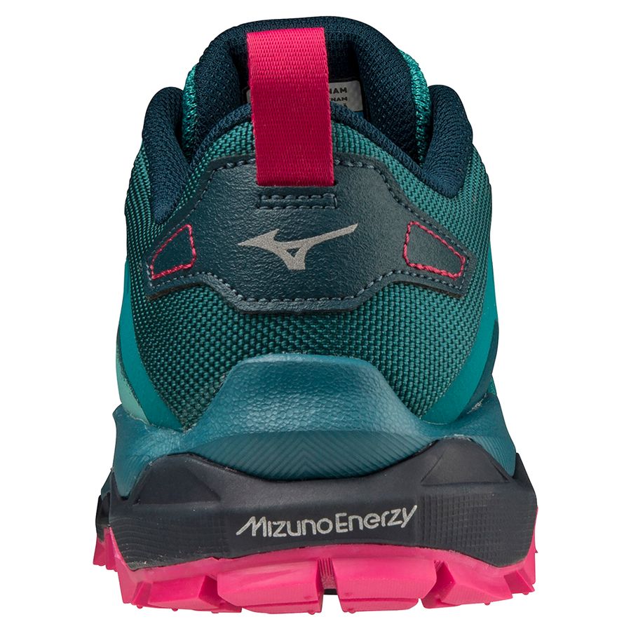 Green Women Mizuno Wave Mujin 8 Trail Running Shoes | 7402-CLQRF
