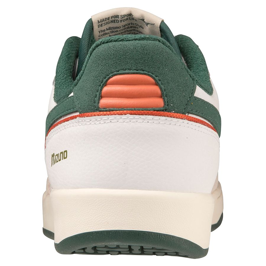 White Men Mizuno City Wind Premium Sneakers | 0691-WUXAM