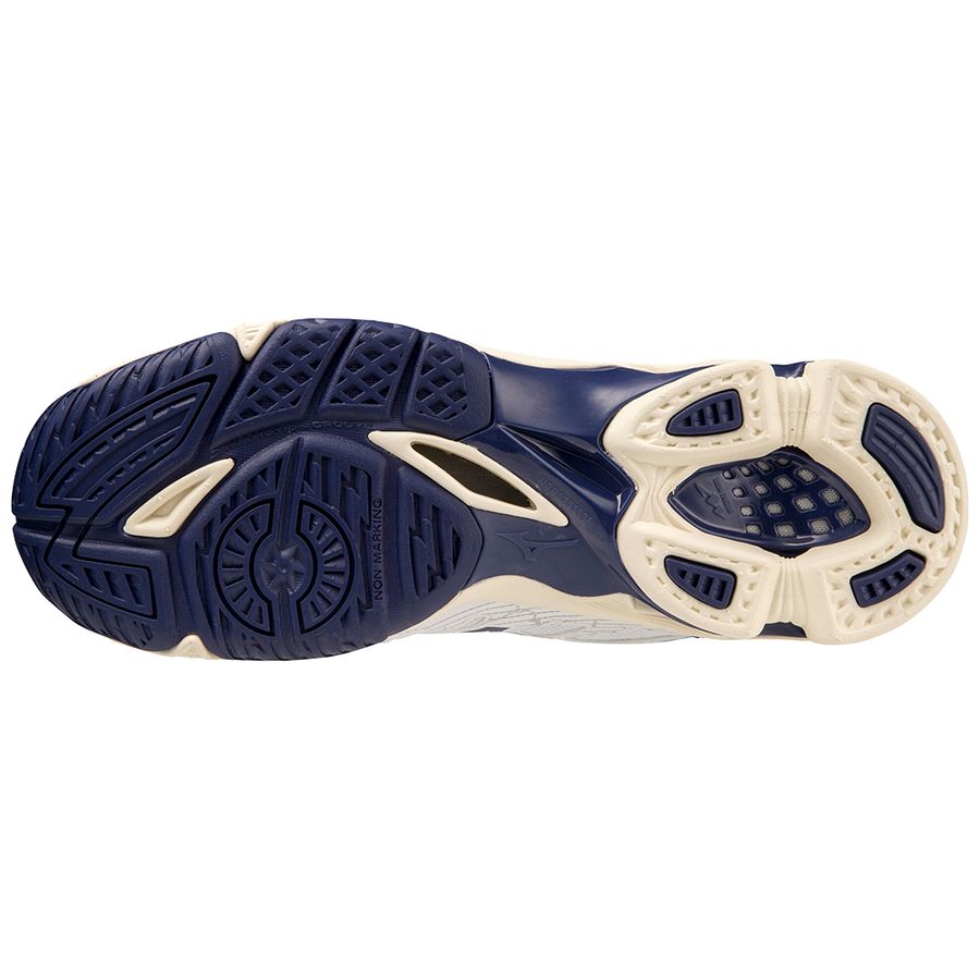 White Men Mizuno Wave Voltage Volleyball Shoes | 6182-MYQWH
